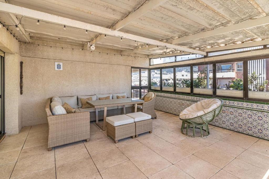 Apartment Luxury Beachfront Penthouse In Marbella: Seaviews *