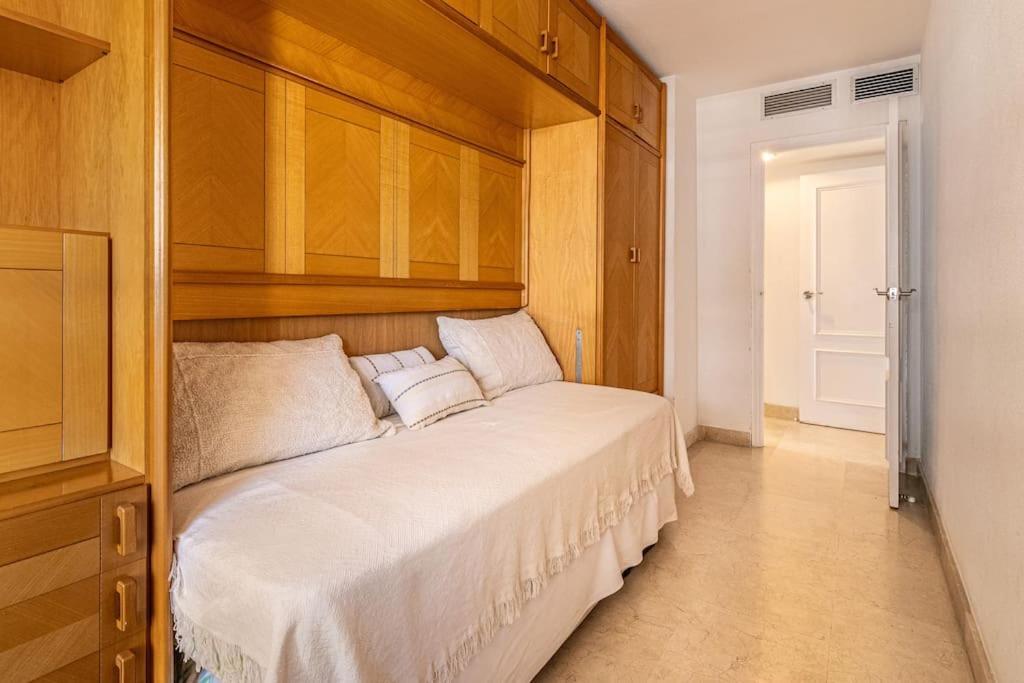 Luxury Beachfront Penthouse In Marbella: Seaviews * Marbella