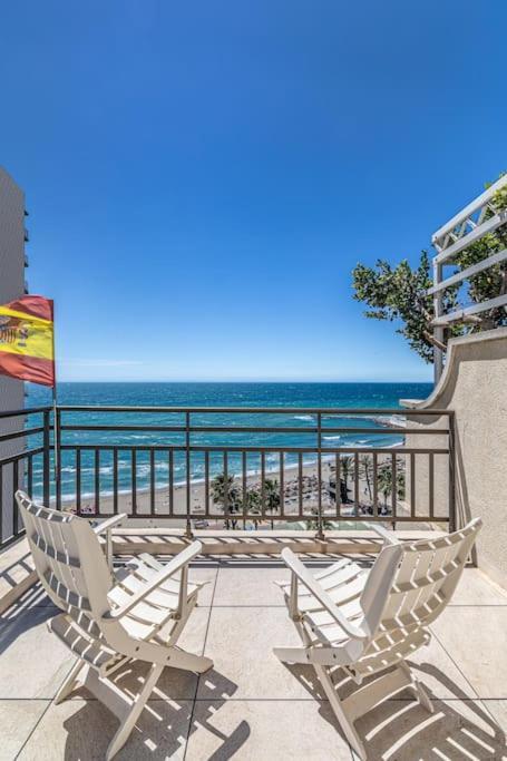Luxury Beachfront Penthouse In Marbella: Seaviews *
